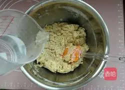 Illustration of how to make Beijing-style red mooncakes 3