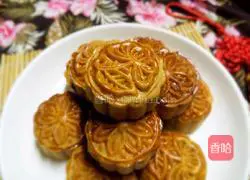 Illustration of how to make ham mooncakes 10