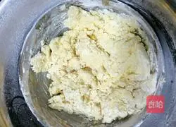 Illustration of how to make peanut, walnut and sesame whole grain biscuits 5