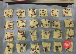 Illustration of how to make cranberry cookies 6