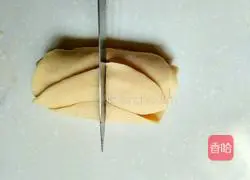 Illustration of how to make rose bread (eight inches) 7