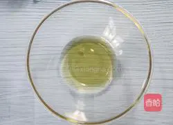 Illustration of how to make black sesame mooncakes 2