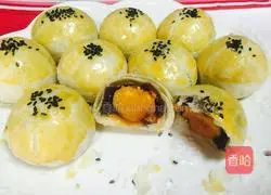 Egg Yolk Crisp Mooncake Simple Version Illustration 17