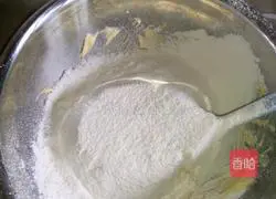 Illustration of how to make cherry cookies 6