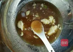 Recipe for Cantonese-style creamy coconut milk and egg yolk filling mooncakes 3