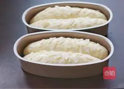 Illustration of how to make yogurt toast 17