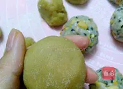 五Illustration of making mooncakes 10