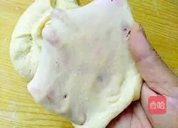 Illustration of how to make handmade three-color toast 10