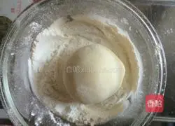 Snowskin Mooncakes Illustration of how to do it 5