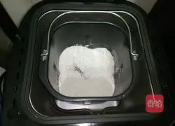 Illustration of how to make coffee graham crackers 2