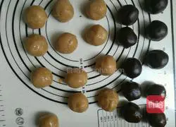 Cantonese egg yolk mooncake recipe illustration 6