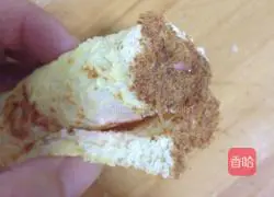 Illustration of how to make meat floss toast rolls 11