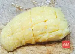 Mango love spit Illustration of the company’s approach 4