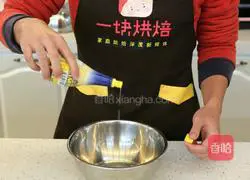 Chocolate Sandwich Pie Recipe Illustration 3