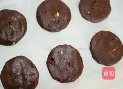 Chocolate Cookie Recipe Illustration 8