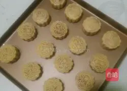 Illustration of how to make Wuren mooncakes (16 pieces, 50g each) 11
