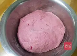 Illustration of how to make dragon fruit multi-grain buns 8
