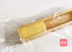 Illustration of how to make toast and omelette biscuits 7