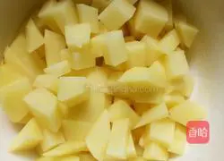 Illustration of how to make potato biscuits 2