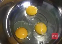 Illustration of how to make egg biscuits 4