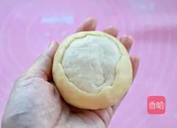 Pineapple Bun Recipe Illustration 17