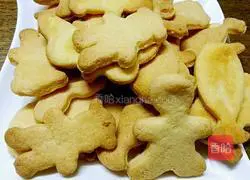 Illustration of how to make milk and egg biscuits 6