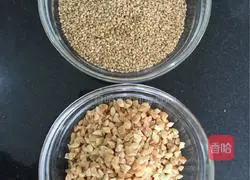 Cantonese five-nut mooncake recipe 3