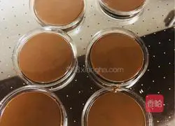 Chocolate Illustration of how to make moon cakes 2