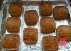 Illustration of how to make Beijing-style pulp mooncakes 18