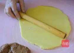Colored biscuits ( New Year Dessert) Recipe Illustration 5