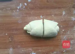 Illustration of how to make rose bread for romantic feelings 4