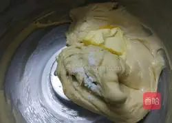 Illustration of how to make chives and meat floss toast 4