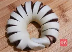 Here comes the super delicious red bean paste bread tutorial‼ ️Illustration of how to do it 16