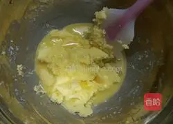 Illustration of how to make shredded coconut cookies 4