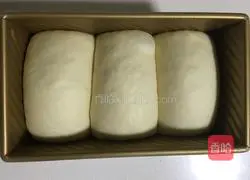 Illustration of how to make low-heat super-soft honey toast 9