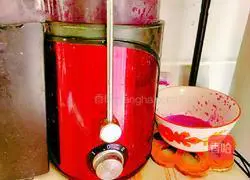 Illustration of how to make dragon fruit snow-skin mooncakes 3