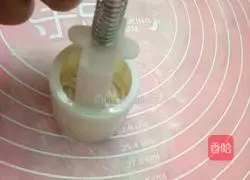 Purple Sweet Potato Snow Skin Mooncake Recipe Illustration 13