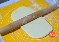 Illustration of how to make croissants 6