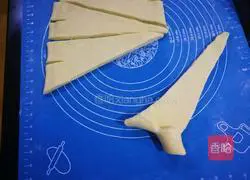 Crispy Croissant (Croissant) Recipe Illustration 11