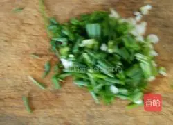 Illustration of how to make low-sugar chive biscuits 1