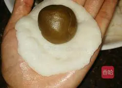  Illustration of how to make snow-skin mooncakes 4