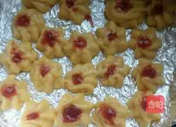 Illustration of how to make butter-free jam cookies 7