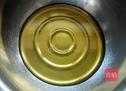 Cantonese style five-nut mooncake recipe 1