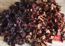 Illustration of how to make five-nut mooncake fillings 2