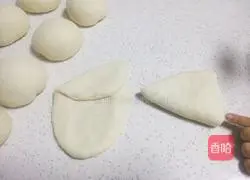 Illustration of how to make vegetarian coconut milk bread 13