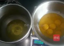 Illustration of making finger biscuits 1