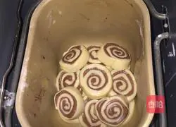 Illustration of how to make cocoa two-color toast 11