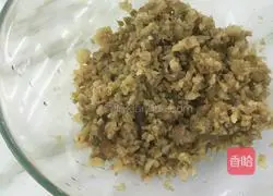 Illustration of how to make mustard vegetable and fresh meat mooncakes 2