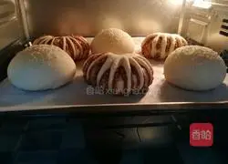 Illustration of how to make bean paste bread 10