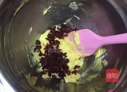 Cranberry Cookie Recipe Illustration 5